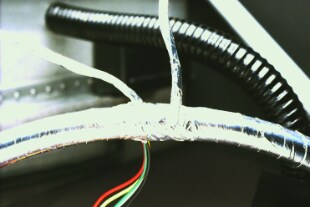 Applications Shielding Cables Against Heat wire harness shielding 