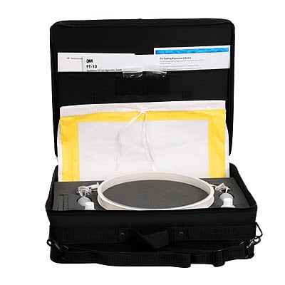 A 3M™ Training and Fit Testing Case FT-20, Sweet
