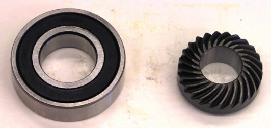 3M(TM) Gear Spacer and Ball Bearing PN06648