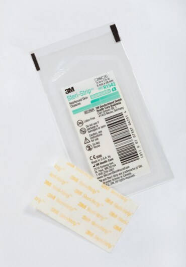 R1542 Steri-Strip Reinforced Skin Closures
