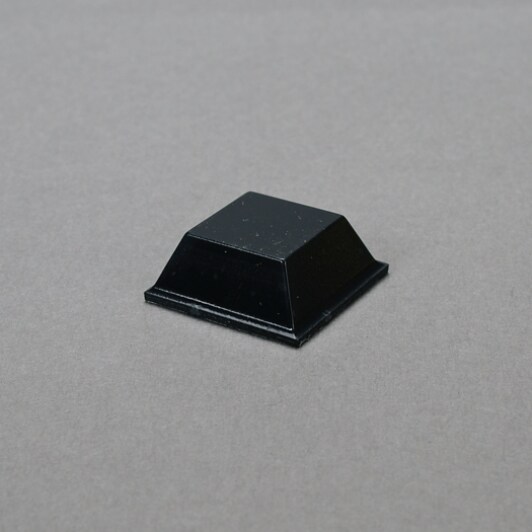 3M(TM) Bumpon(TM) Protective Product SJ5023