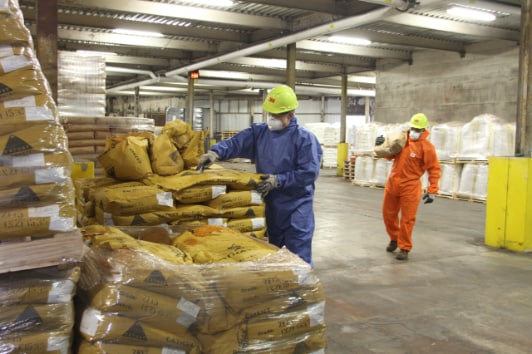 3M Protective Coverall 4515 Application Photo