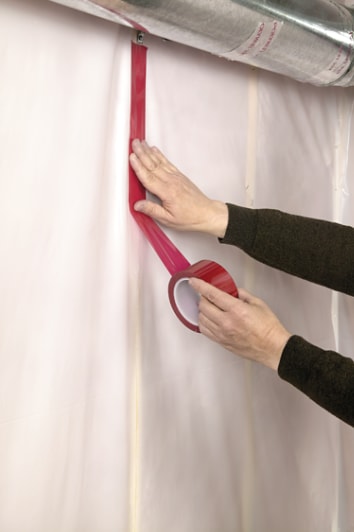 3M(TM) Construction Seaming Tape 8087 application shot on roll