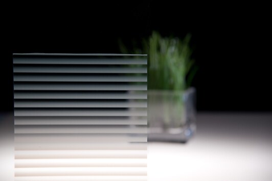 3M(TM) Fasara(TM) Stripe, Seattle Fine (SH2DGST-F)