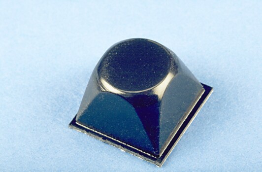 3M(TM) Bumpon(tm) Pressure Sensitive Protective Moulding SJ-5514