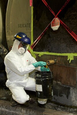 3M Protective Coverall 4545 Application Photo