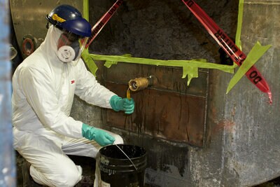 3M Protective Coverall 4545 Application Photo