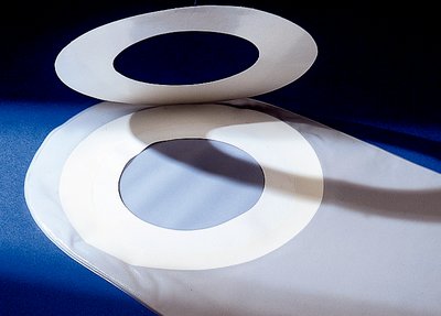 OstomyTape Flange and Bag, Liner Removal