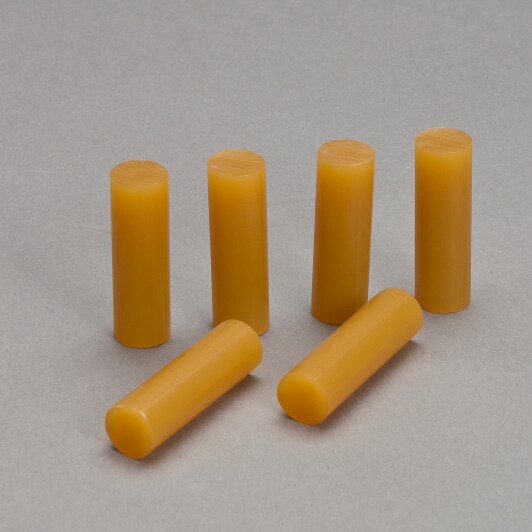 3M (TM) Scotch-Weld (TM) Hot Melt Adhesive 3747 TC