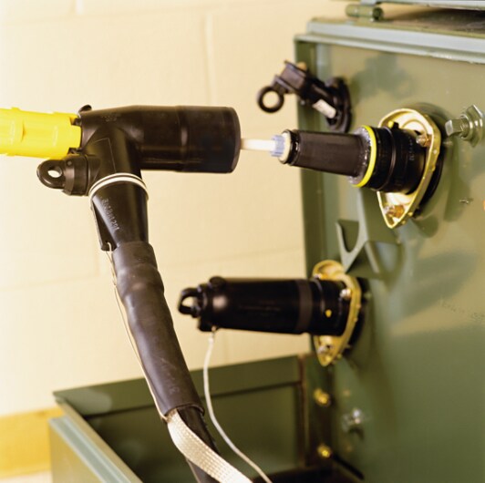 3M(TM) 200 Amp Industrial Loadbreak Elbow