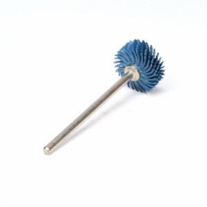 Scotch-Brite Radial Bristle Disc, 9/16 in x 1/16 in P400, 48/Carton, 192 ea/Caseimage