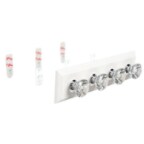 Command™ Crystal Knob Rack, HOM-18CR-EF