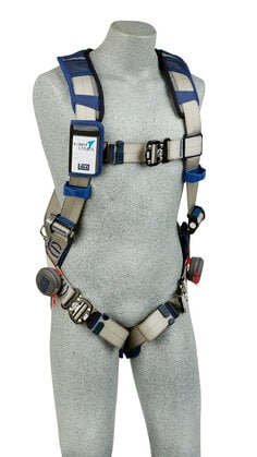 1112498 exofit strata front mannequin.tif Fall Protection