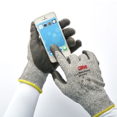3M_0004_Cutresist_Gloves_05.jpg
