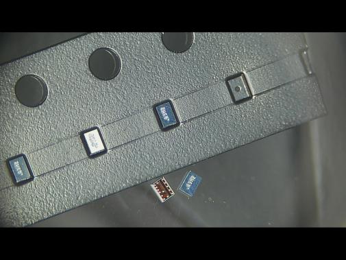 3M™ Conductive Polycarbonate Precision Carrier 3000BD