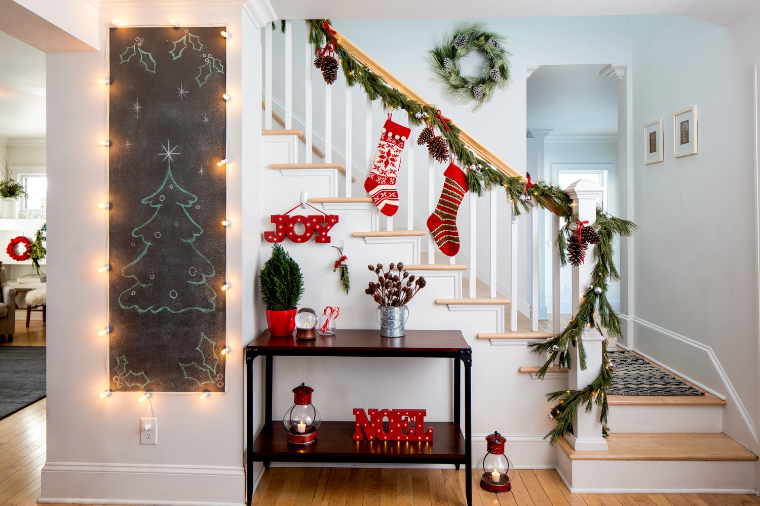 Holiday decoration ideas with Command™