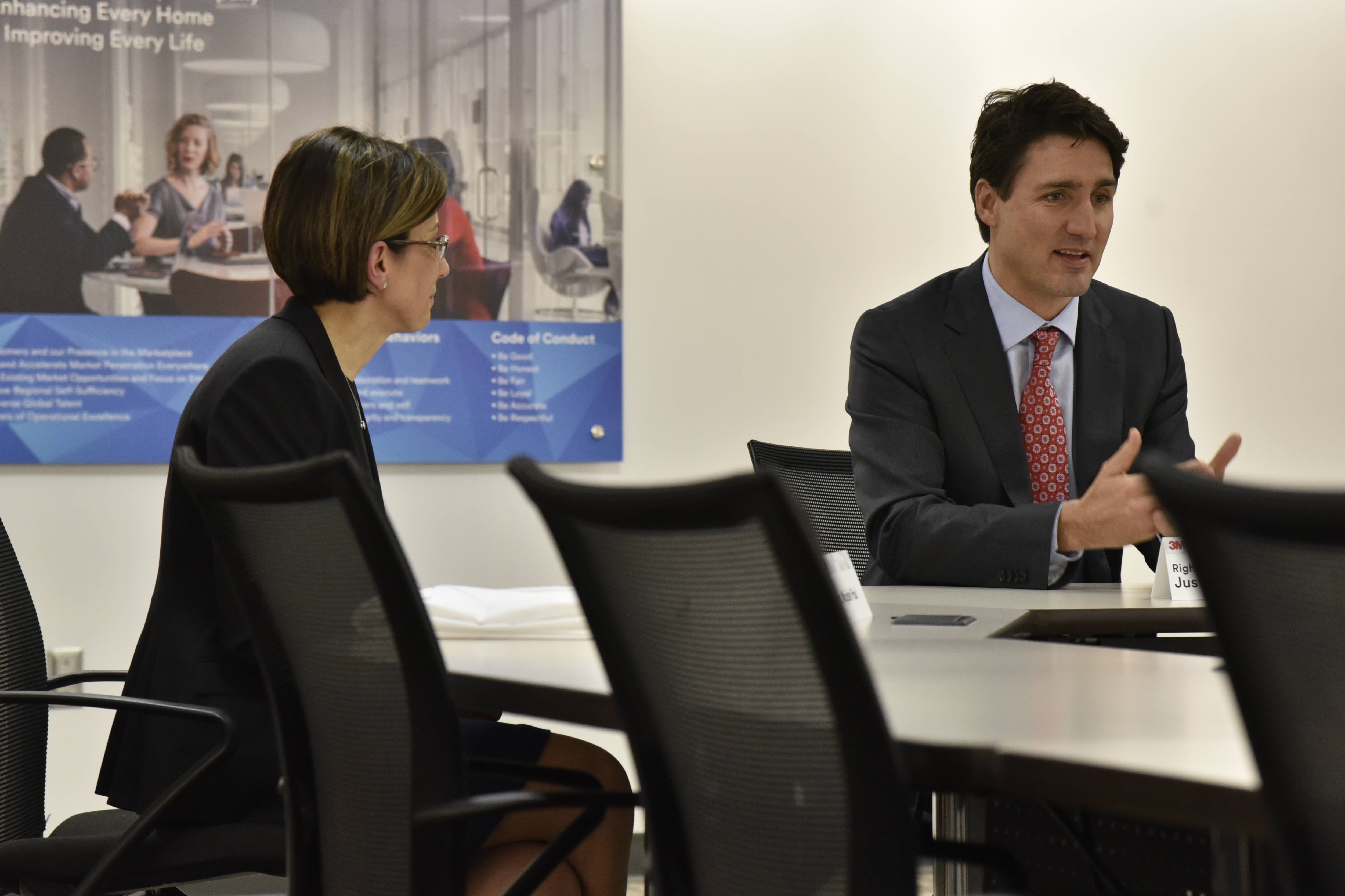 Mojdeh Poul and PM Justin Trudeau