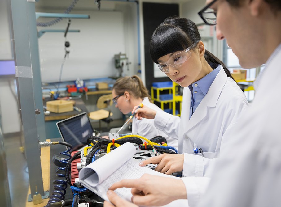 Scientists in lab