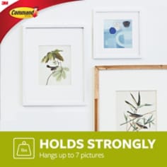 17221_APP_HoldsStrongly_logo_RBG.jpg​