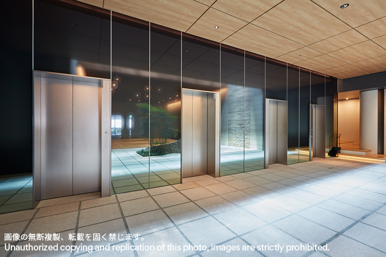 アーバンネット日本橋二丁目ビル-3M™ ファサラ™ フィルム施工事例