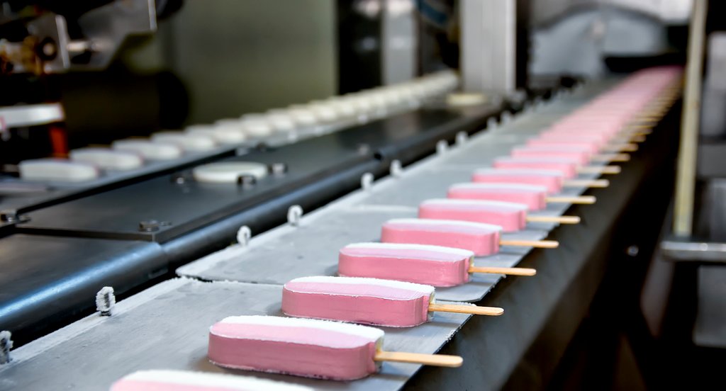 Production line of popsicles