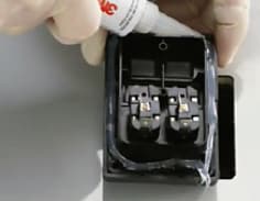 3M™ Marine Grade Silicone Sealant dash component sealing