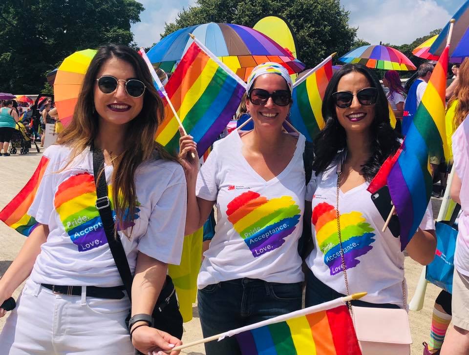 3M employees celebrating pride