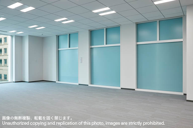 某オフィス-3M™ ファサラ™ フィルム施工事例