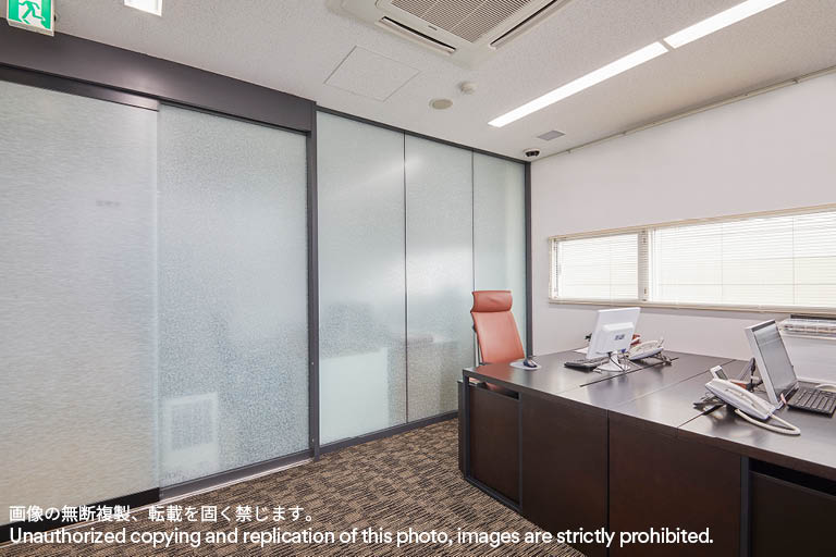 東海住宅本社ビル-3M™ ファサラ™ フィルム施工事例