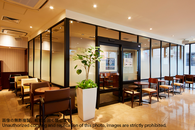 ドトールコーヒーショップ　恵比寿一丁目店-3M™ ファサラ™ フィルム施工事例