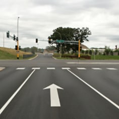 3M™ Stamark™ Pre-Cut Symbols & Legends, CSS-L380AW-SA, straight arrow