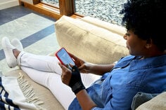 FUTURO Deluxe Thumb Stabilizer | 3M United States