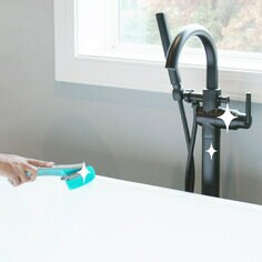 Scotch-Brite® Swift Scrub Tub & Shower Wand