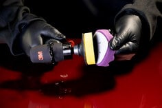 3M-finesse-it-pneumatic-rotary-buffer-purple-pad-app-shot-1.tif