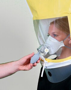 fit-test-application-squeeze-yellow-hood.tif