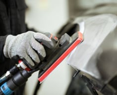 3m-aad-css-sheet-sander-on-car-part04-pict10.tif