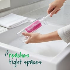 Scotch-Brite® Bottle Scrubber 507, B+ Gets Into Corners