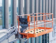 Elevated work platform with 3M Safety-Walk 600 slip-resistant tread in black and yellow stripes
