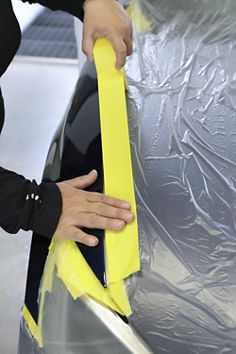 3m-aad-mask-film-appl-apply-yellow-tape1-2225-2.jpg