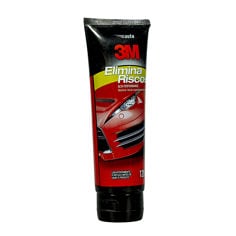 Vista lateral em ângulo de um tubo preto de removedor de riscos 3M Elimina Riscos, 120 g.