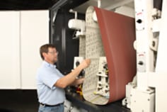 3M™ Wide Belts-Paper 364UZ, 466UZ Wide Belt Sander Application 6