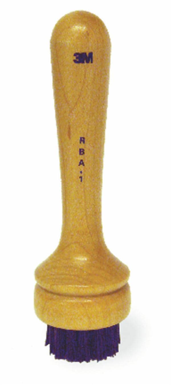 ™ Rivet Brush Applicator