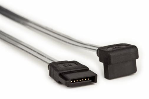 3M(TM) High-Routability Internal SATA Cable Assembly