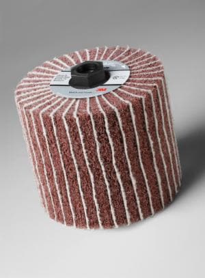 Scotch-Brite Deburr & Finish PRO Combi Flap Brush, DB-FB, 6C Medium+/80+, 3-1/2 in x 4 in x 1-1/4 in, 1 ea/Caseimage