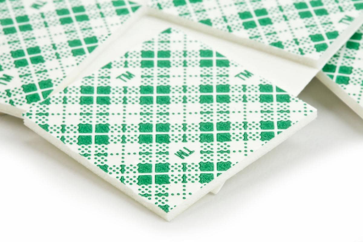 Scotch Indoor Double-Sided Mounting Squares 111S-SQ-24