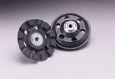 product 3M™ Roloc™ Disc 777F, 40 YF-weight, TR, 3 in, Die R300V, 50/Carton, 200 ea/Case