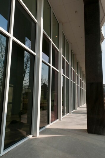3M™ Sun Control Window Film - Prestige Series - PR 40 Exterior, 60 ... 3M™ Sun Control Window Film - Prestige Series - PR 40 Exterior, 60 ...
