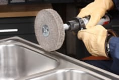 3M(TM) Application Photo Random Orbital Sander for Softwood