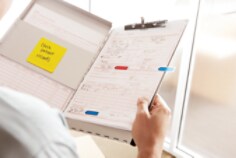 VM Lifestyle Healthcare APP 03 CMYK