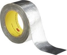 Ein Laminat aus Aluminiumfolie und einem Glasgewebe mit einem transparenten Silikonklebstoff. Hohe Reißfestigkeit und gute Flexibilität ermöglichen die Anwendung auf unebenen Oberflächen.
